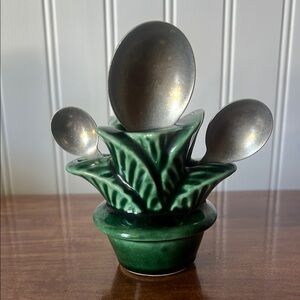 Vintage Green Ceramic Measuring Spoon Holder